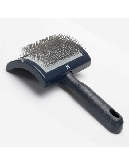 MF Curved Slicker Brush Reg